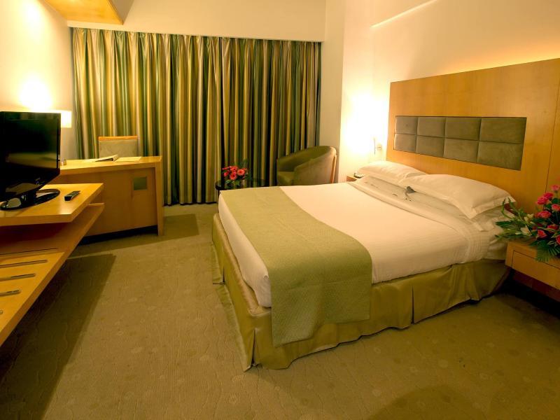 Hotel Peninsula Grand Mumbai Zimmer foto