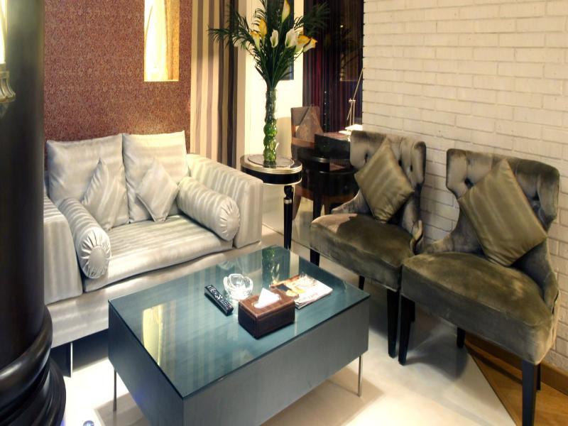 Hotel Peninsula Grand Mumbai Exterior foto